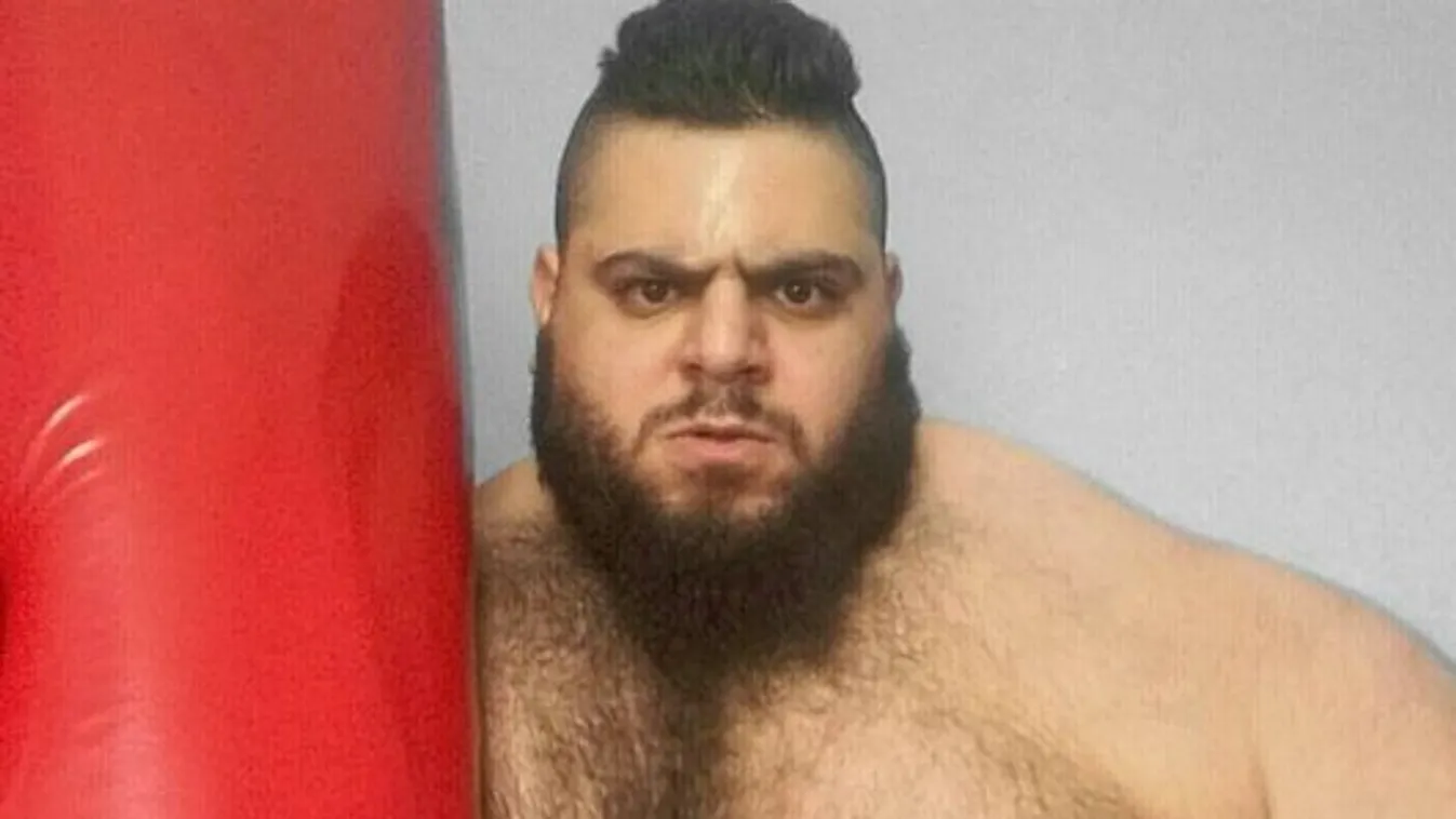 Ketrecharcosnak áll az iráni Hulk
