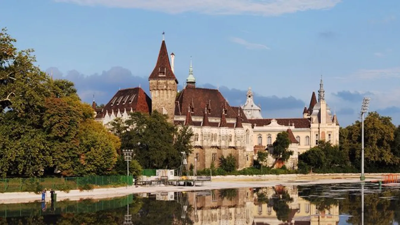 Vigyázat! Mérgező lehet a Városligeti tó vize