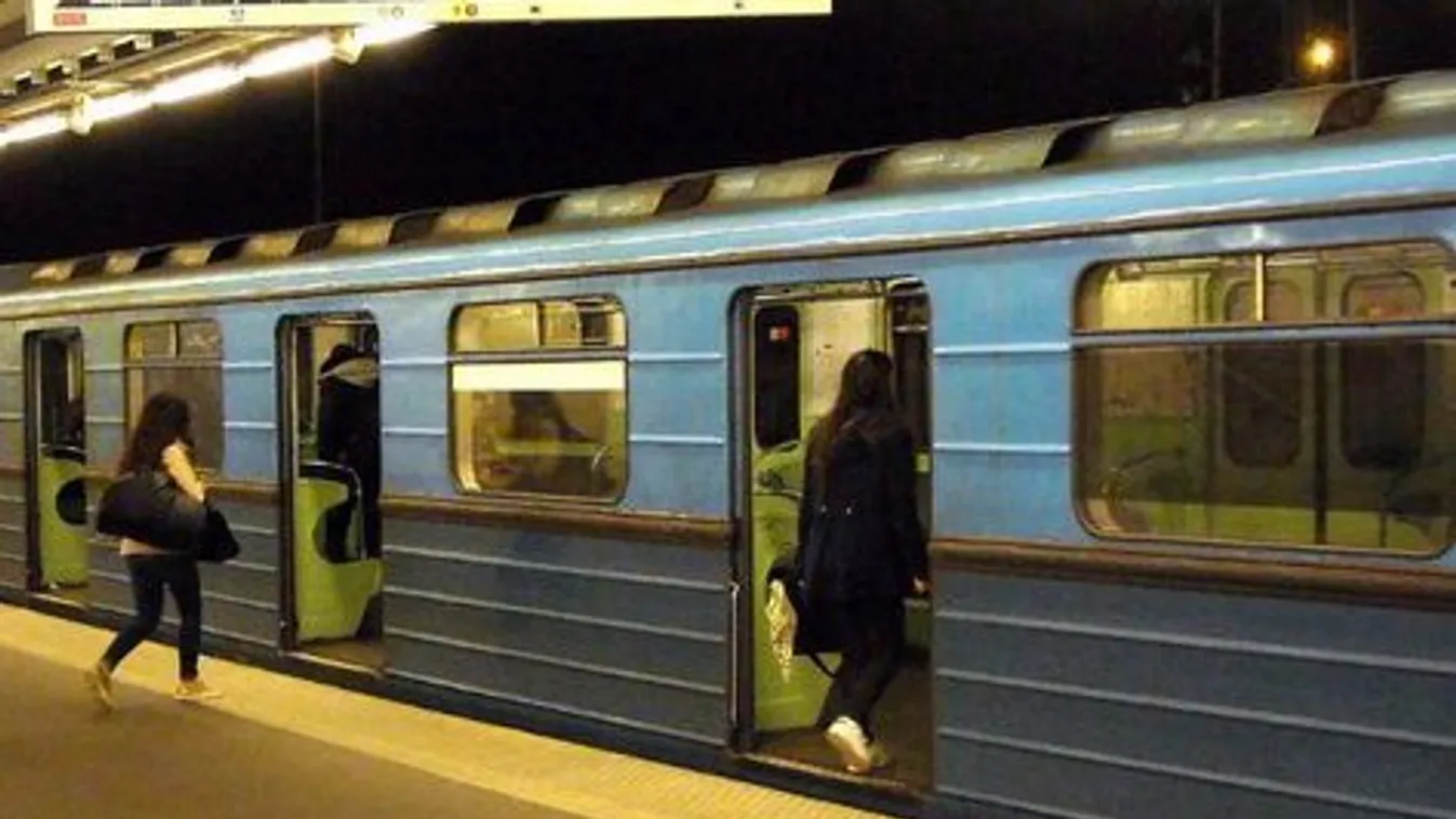 Felszállt a nő az Árpád hídnál, majd pucérra vetkőzött