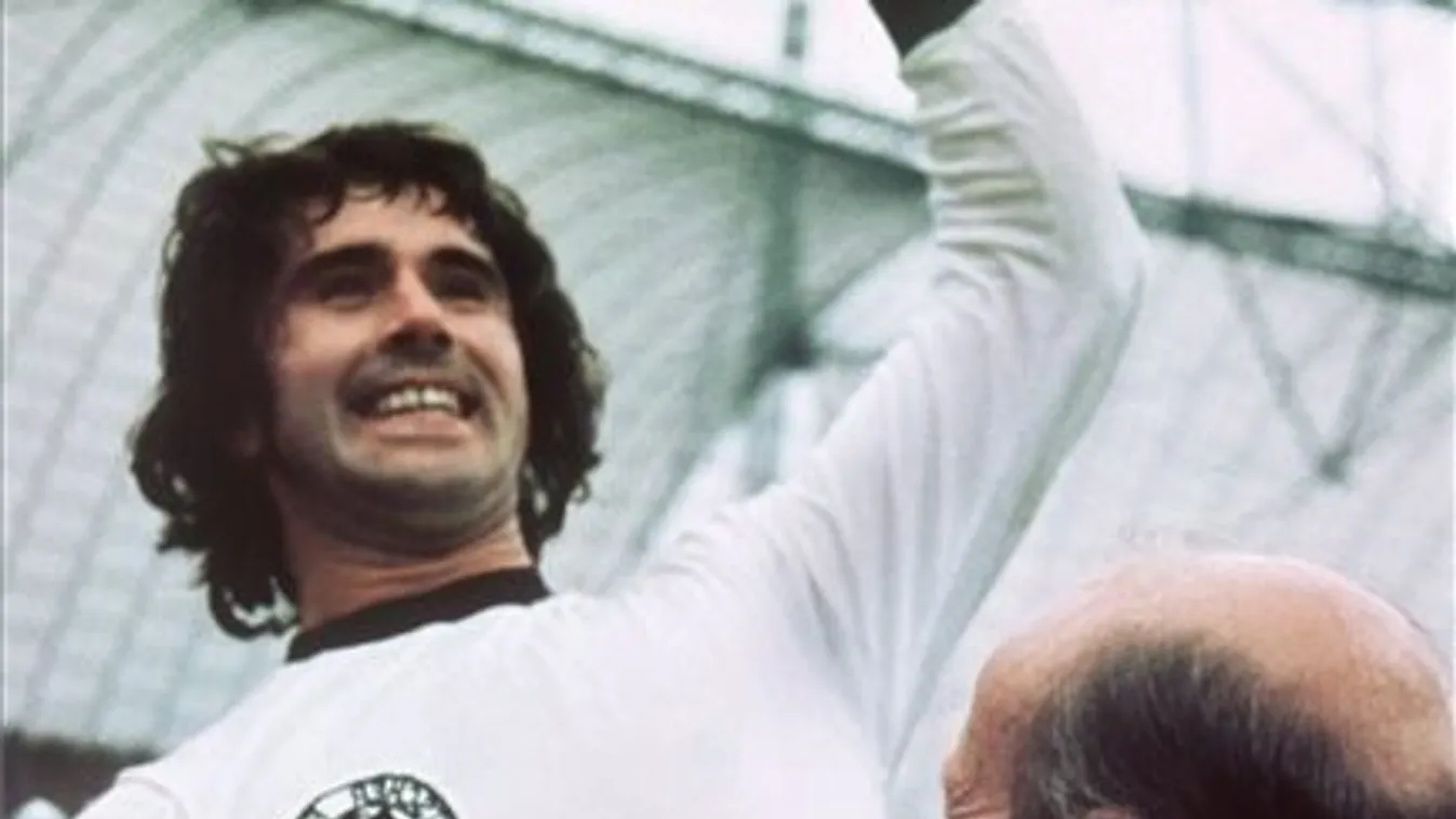 Gyászol a sportvilág: Elhunyt a legendás focista