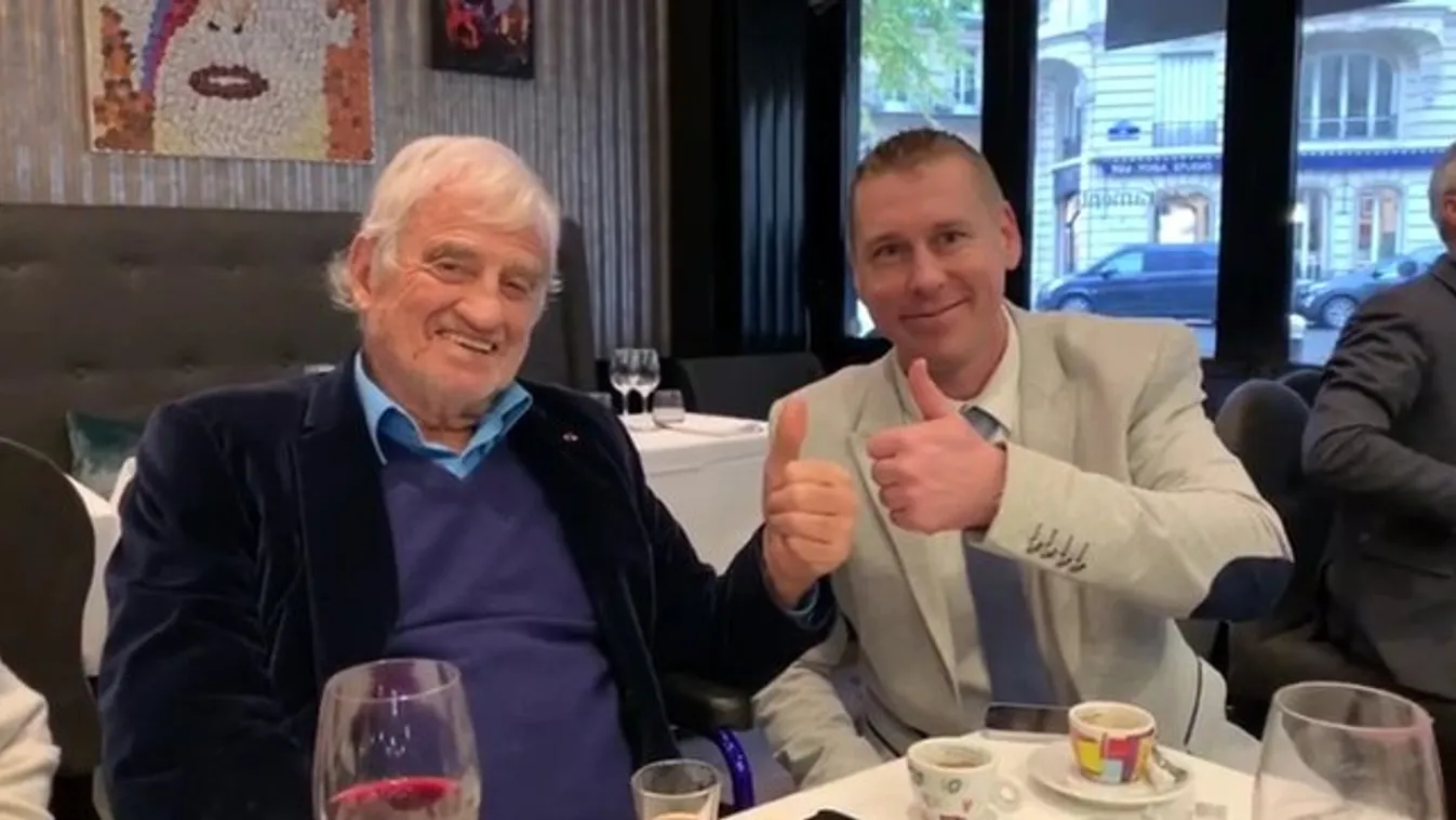Koraszülötteken segít Belmondo