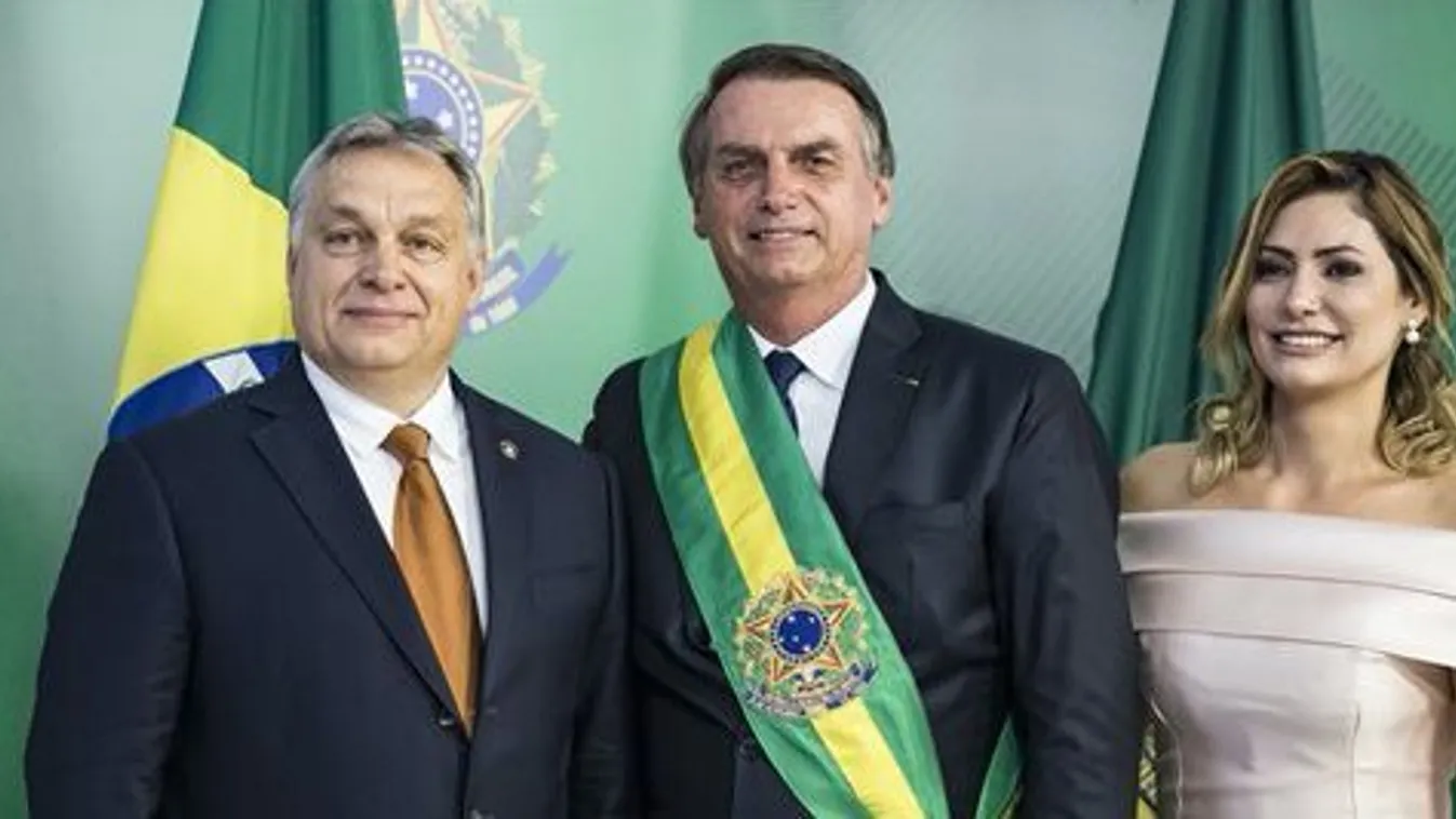 Orbán Viktor a Facebookon kívánt boldog új évet Magyarországnak