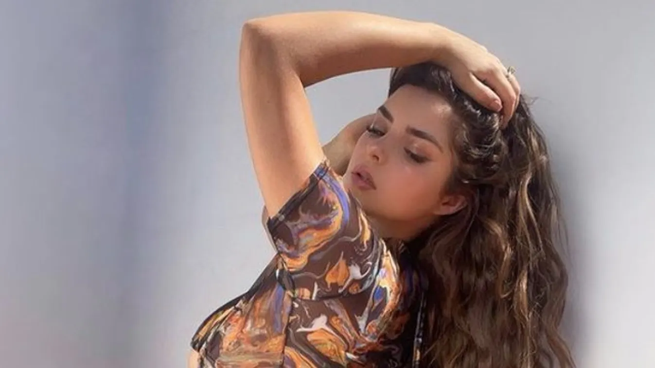 Demi Rose tüzes dekoltázsa még az esőt is felszárítaná – fotó