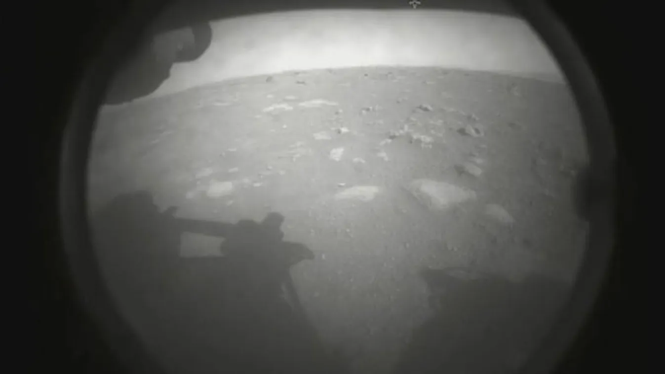 Itt az első felvétel – így ünnepelték a marsjáró landolását a NASA-nál