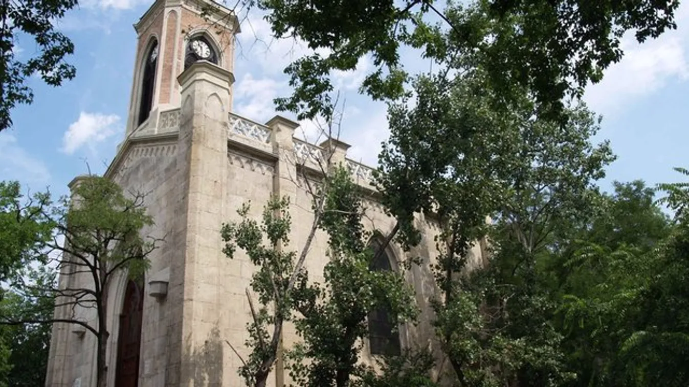 Hihetetlen, mit rejt az egyik budapesti kápolna