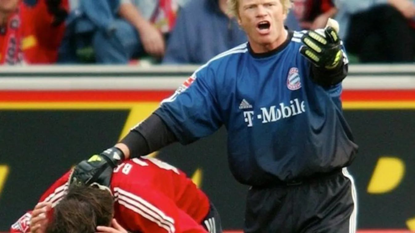 Fojtogatta az ellenfelet Oliver Kahn