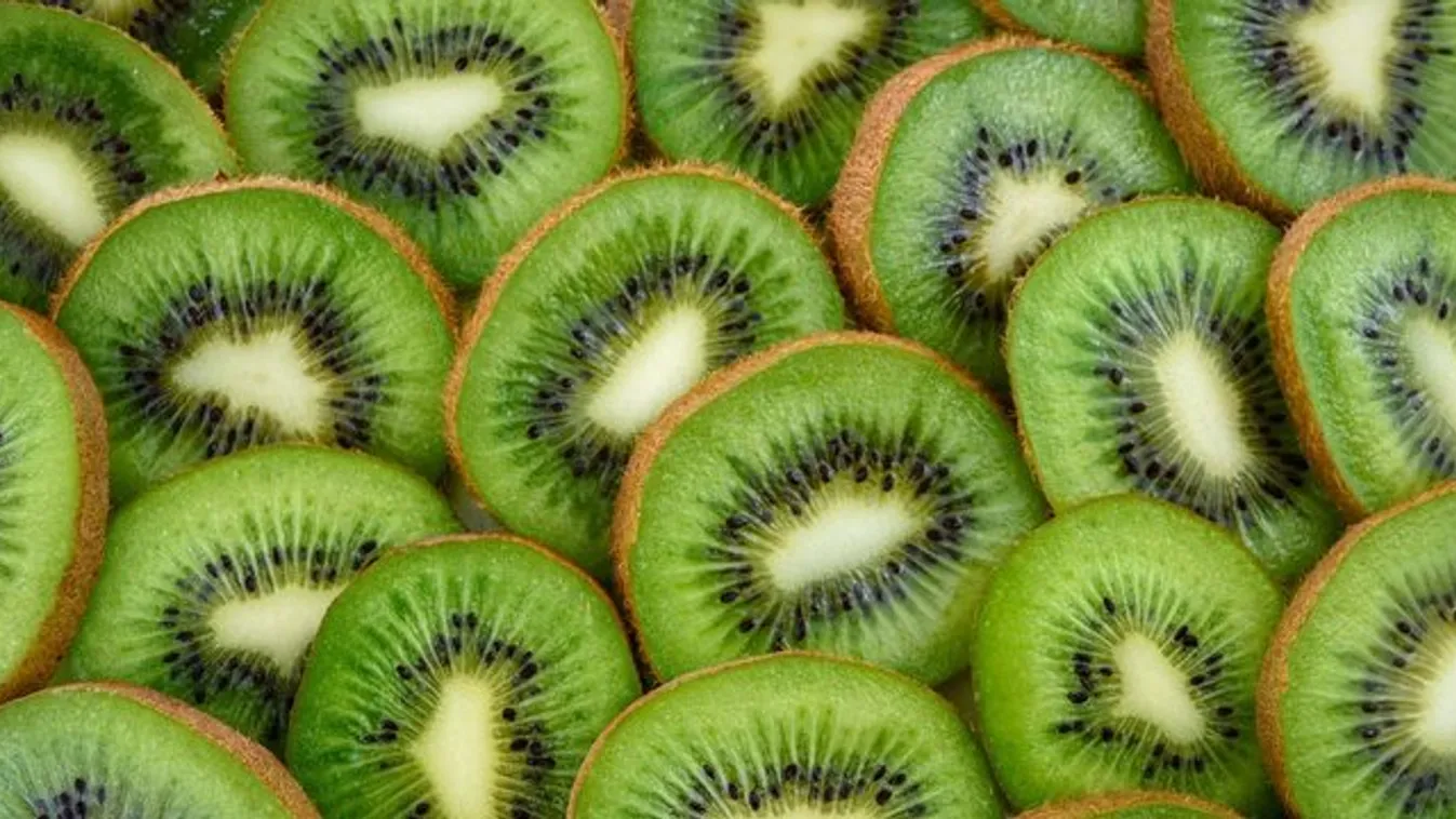 Döbbenet: Ezért csípi a nyelvünket a kivi