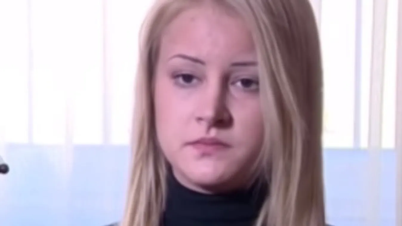 Teljesen összetört Hopp Csilla a helyszíni szemlén, újra át kellett élnie kisfia halálának borzalmait