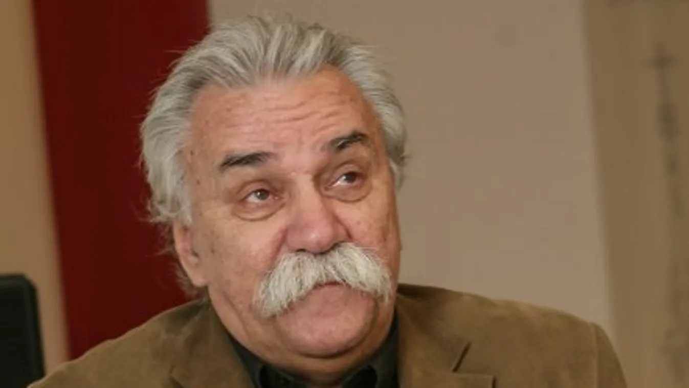 Schuster Lóri a Kádár-érában mutatott példát