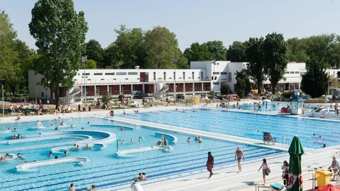 Újdonságokkal kezdődik a strandszezon 