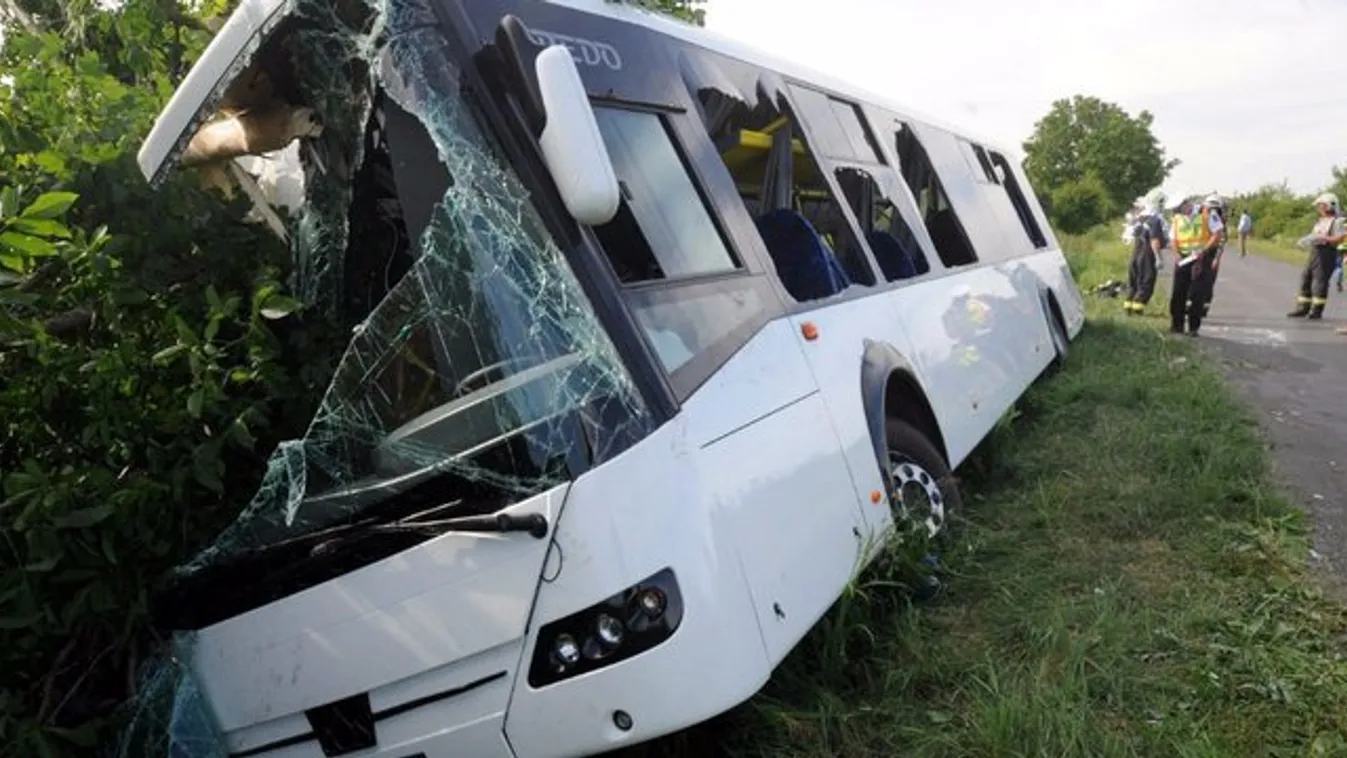 Nem hibás a balesetező sofőr: bármikor elaludhat