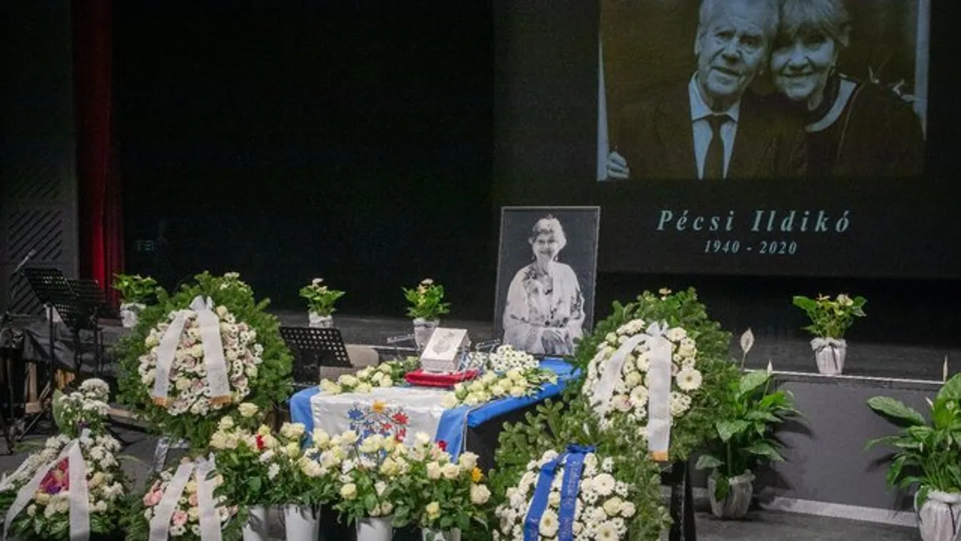 Szívszorító titkot árult el fogadott fia Pécsi Ildikóról