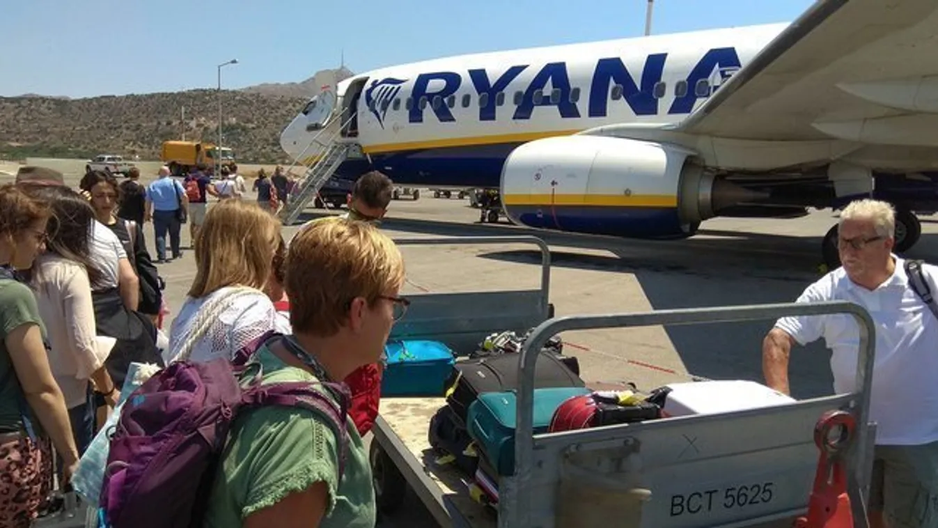 Leállítja kereskedelmi járatait a Ryanair