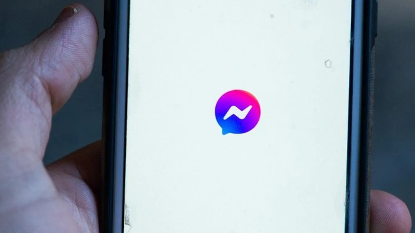 Önnél működik? Akadozik a képküldés a Facebook Messengeren