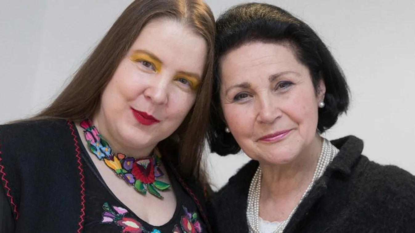 Világszenzáció - Siket lányt tanított meg énekelni Pitti Katalin
