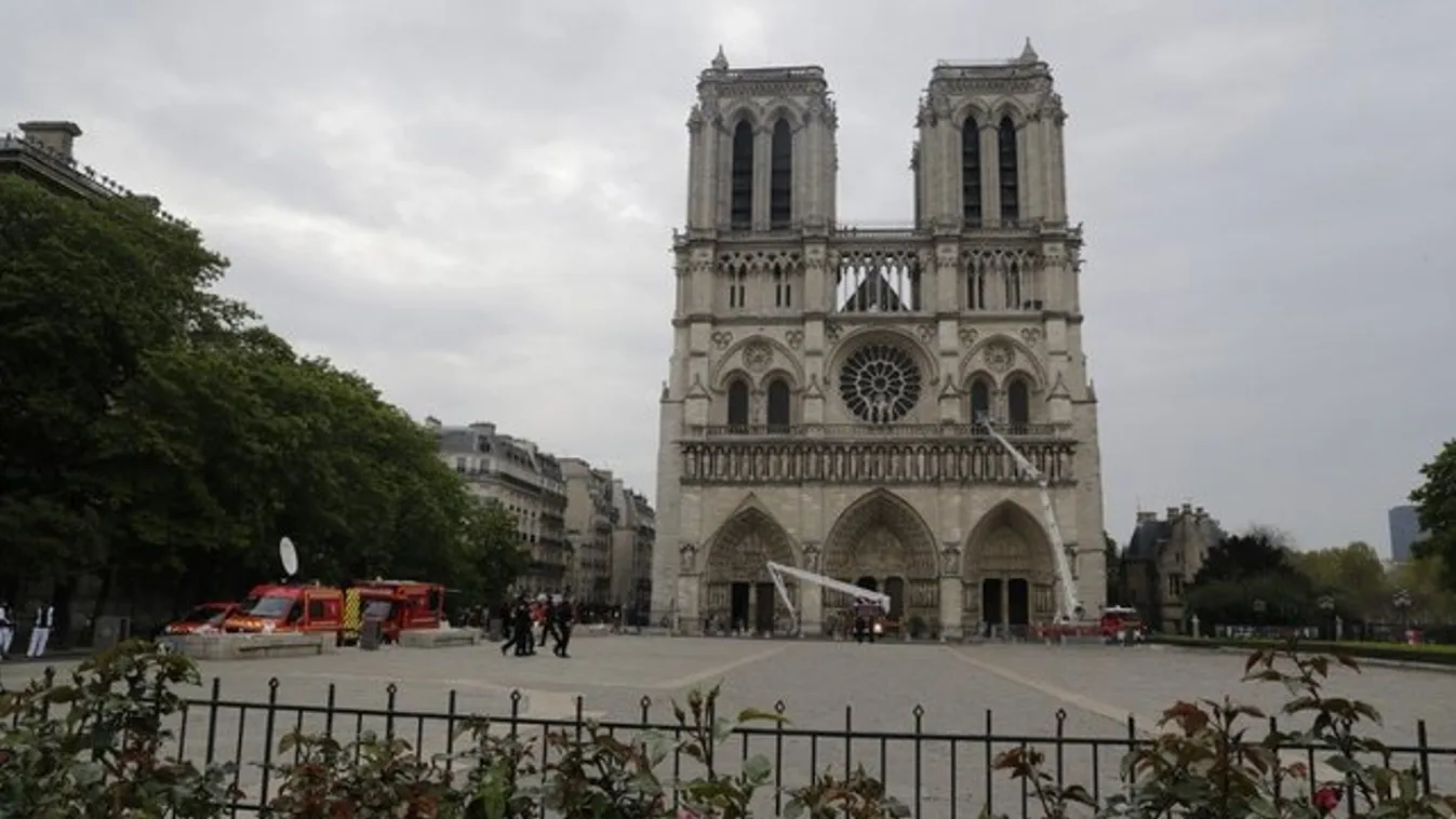 A párizsi ügyészség baleset miatt indított nyomozást a Notre Dame ügyében