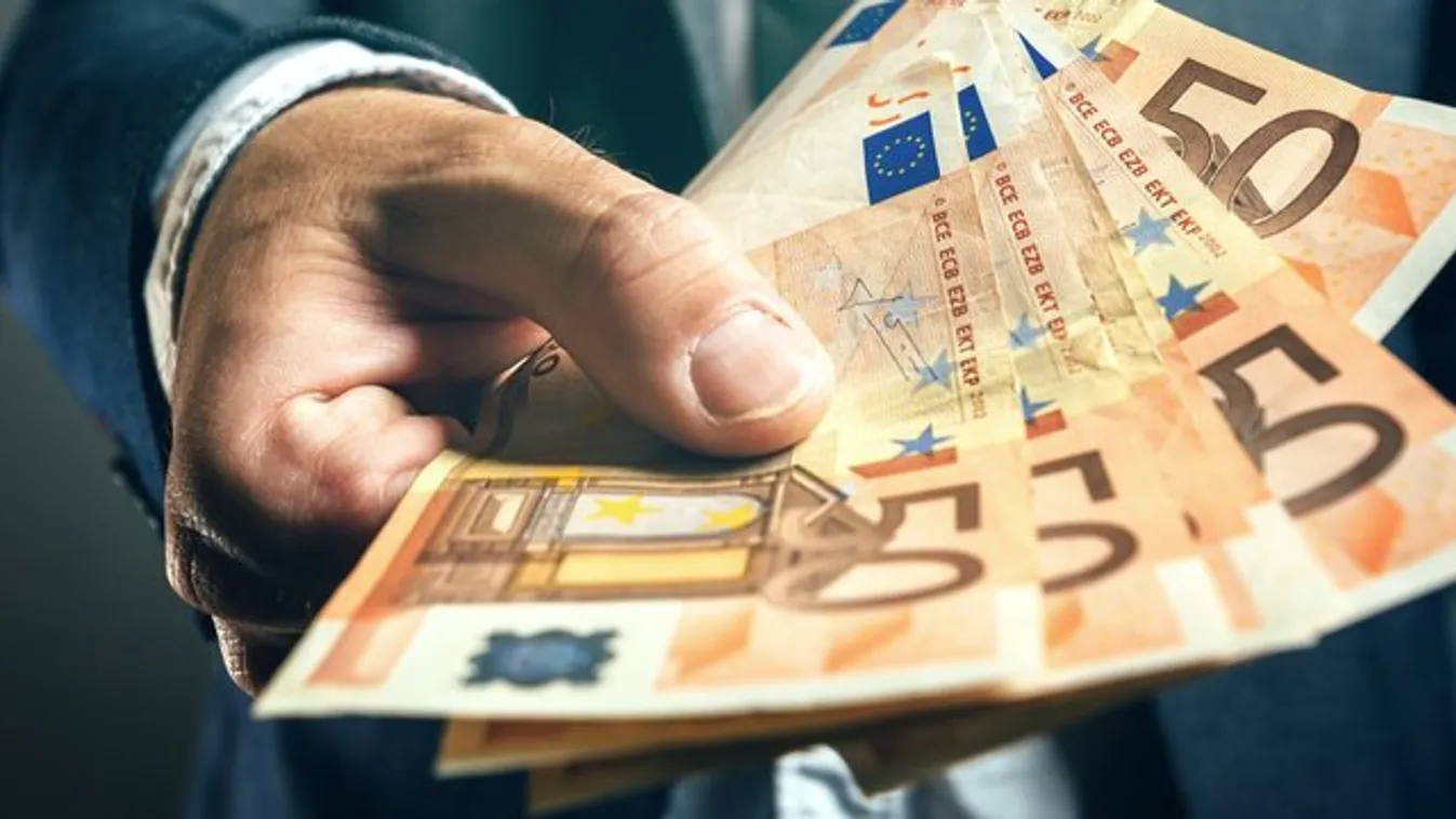 Színészekkel csalt ki milliárdokat a magyar szélhámos