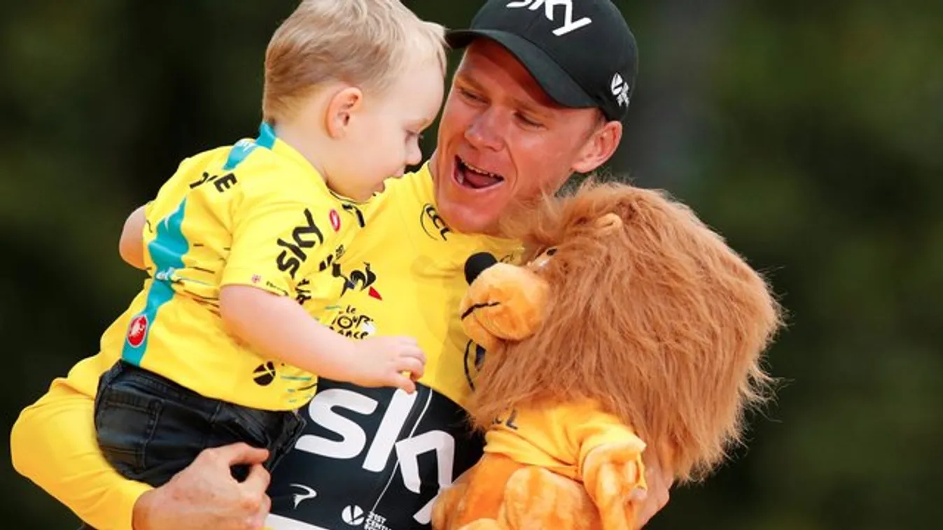 Froome újraírja a bringa történetét