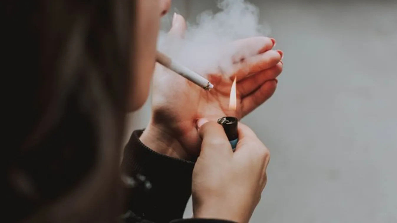 Melyik jegyben születtél? A horoszkópod szerint ez lehet a legnagyobb függőséged