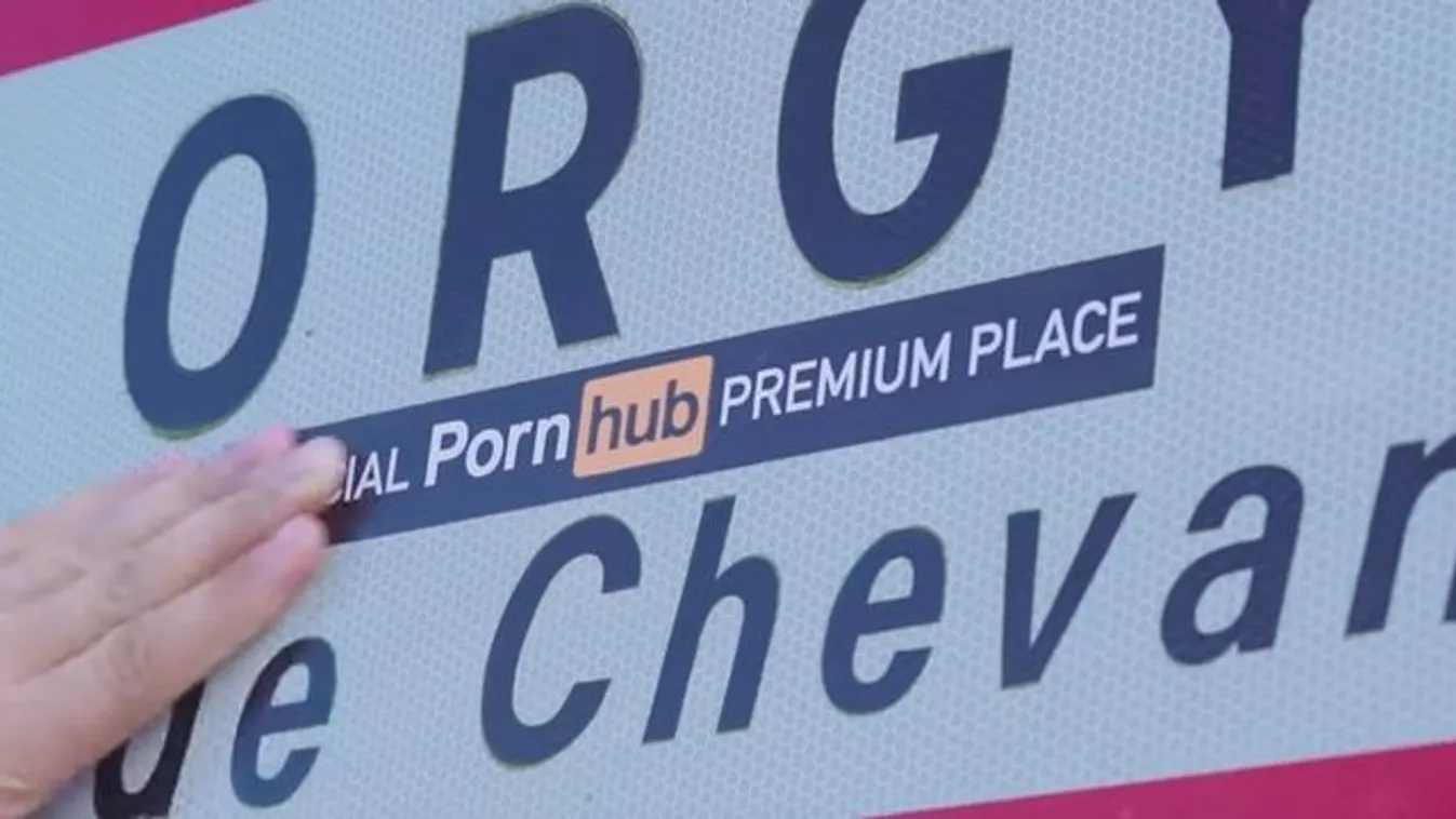 Ingyen pornót Pornóapátinak!