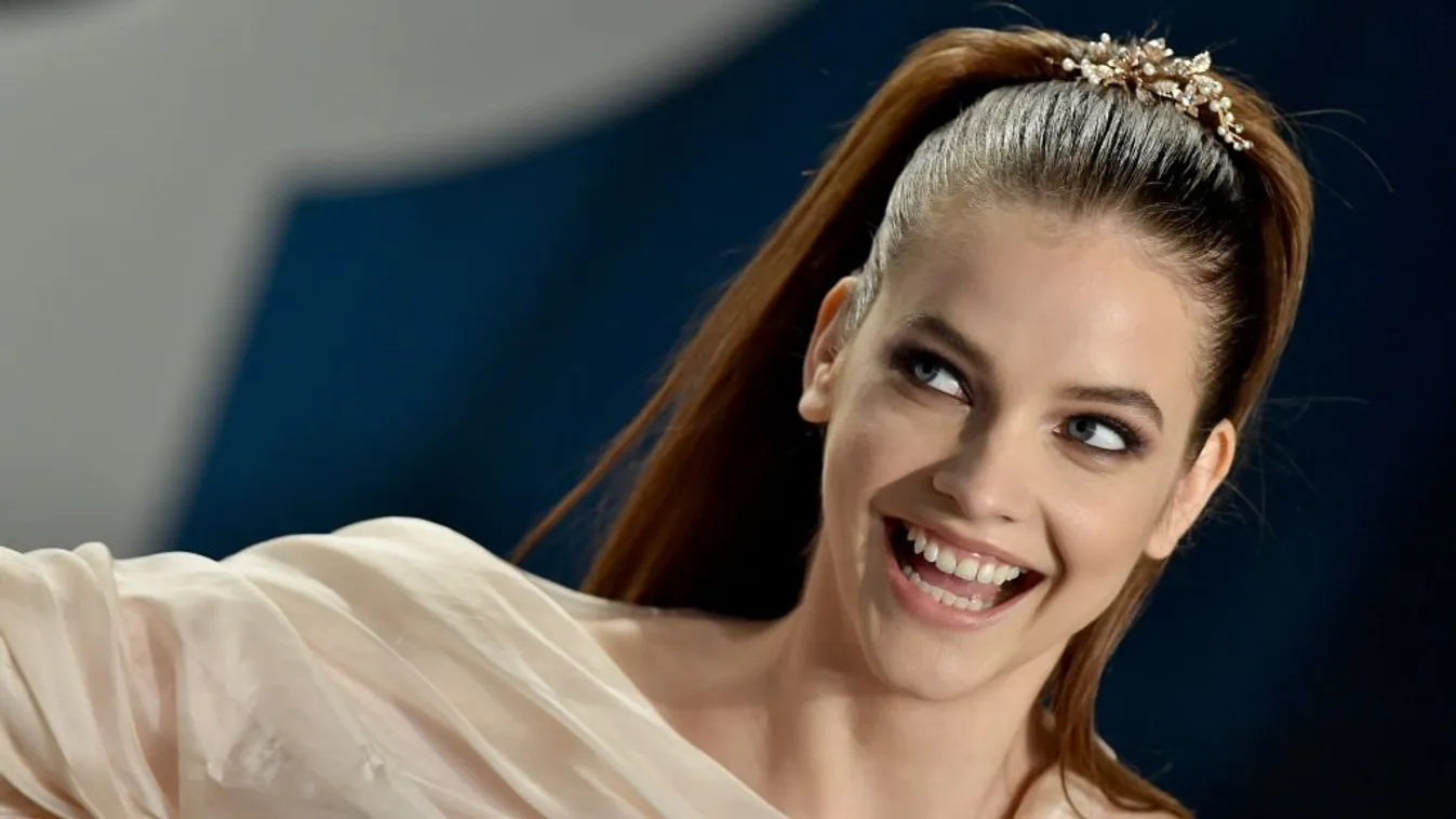5+1 szexi poszt, ami miatt imádjuk a ma 27 éves Palvin Barbit