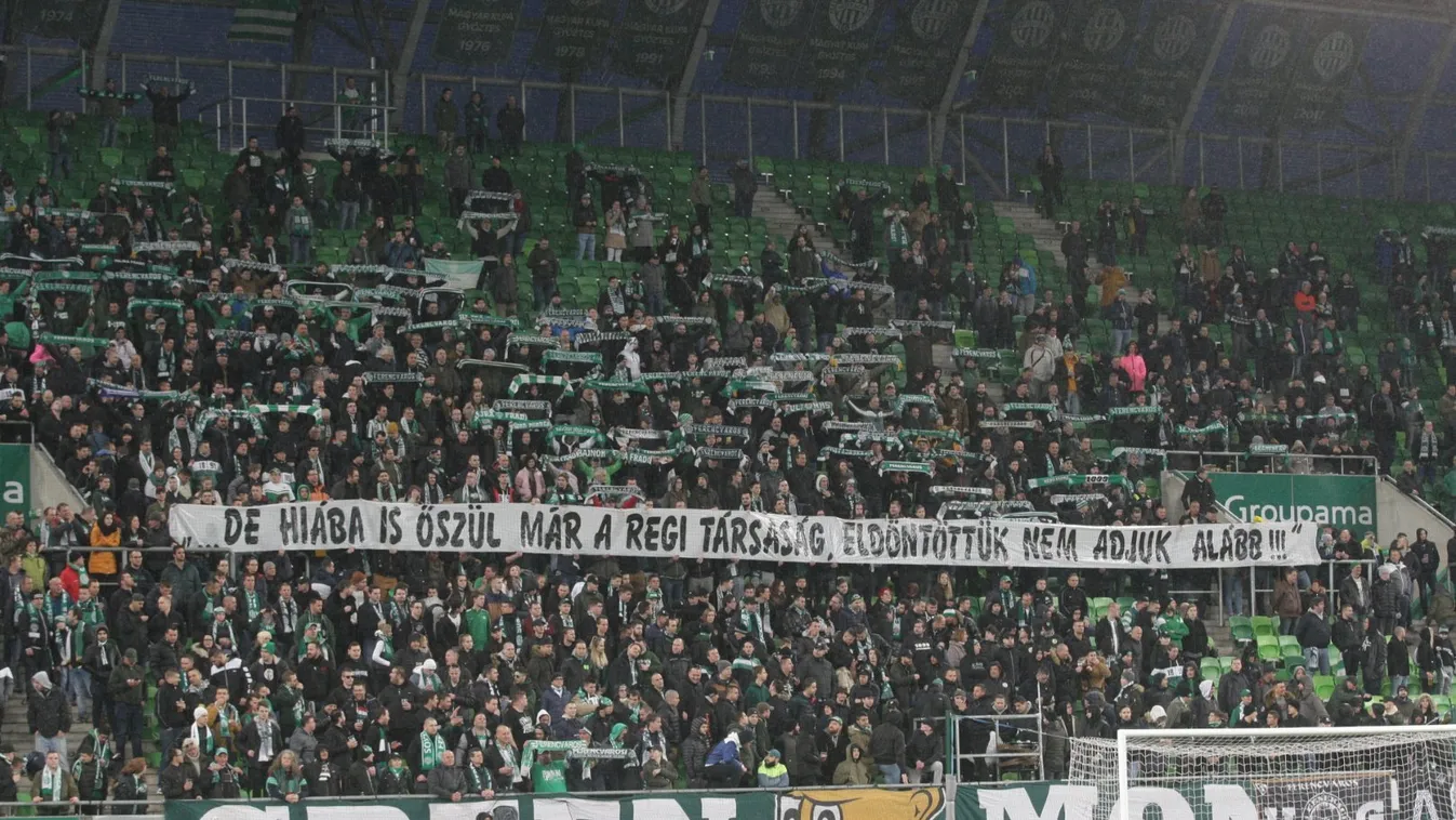 Fradisták ezrei búcsúztatták Koós Jánost - Együtt énekelték a Kislány a zongoránál című dalt