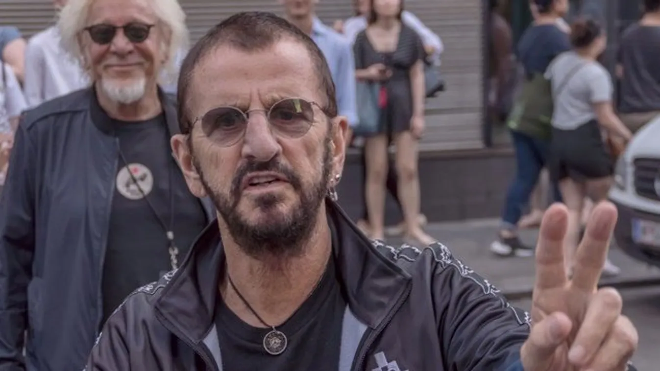 Ringo Starr lemaradt a Beatles közös maszturbációiról, mert későn csatlakozott a zenekarhoz
