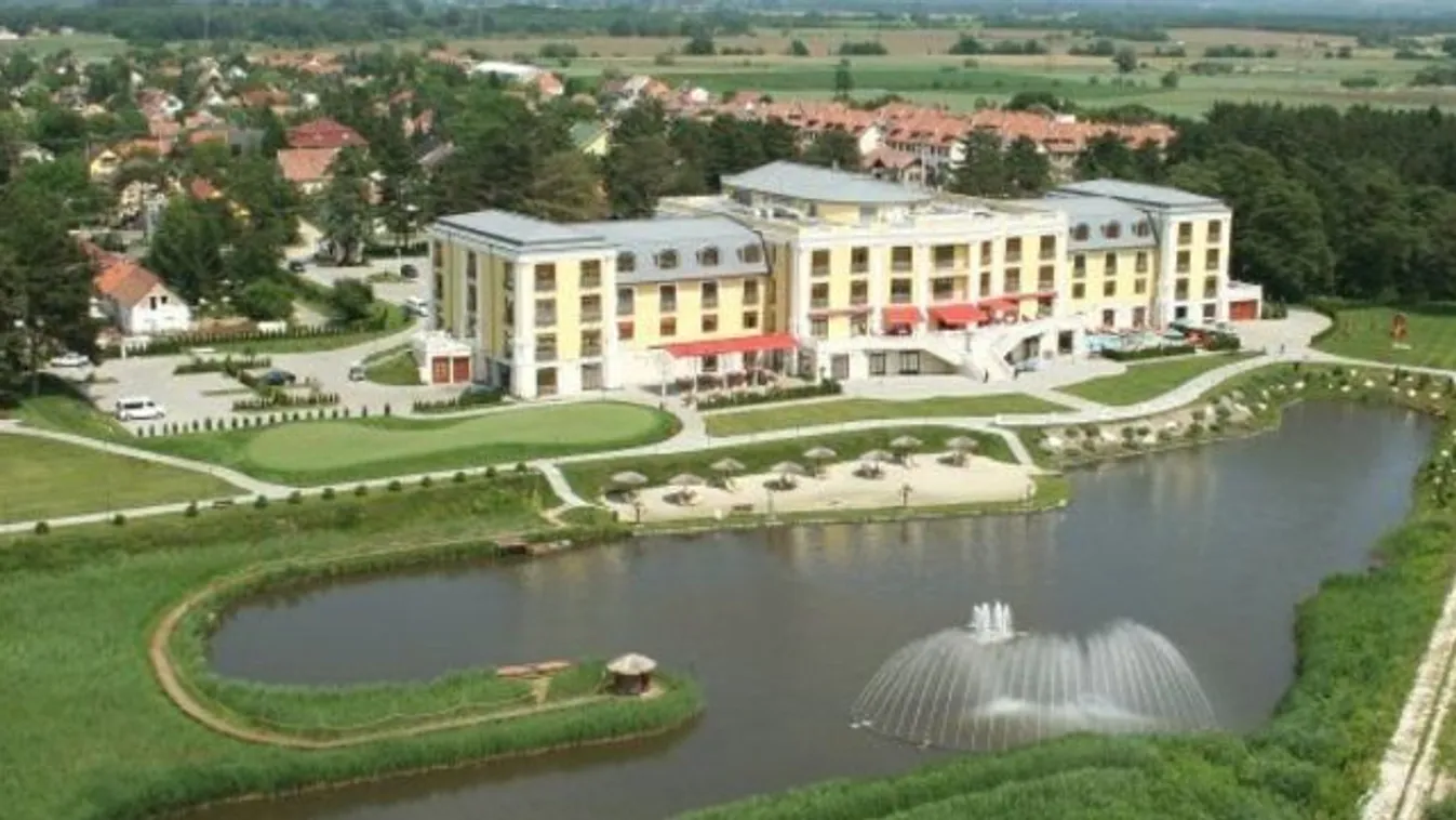 A lukra futott gödi csoda: ingatlanoldalon hirdetik a bebukott golfparadicsomot