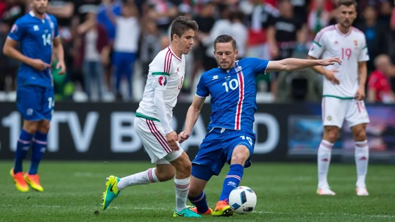 Megtanultak focizni a bálnavadászok