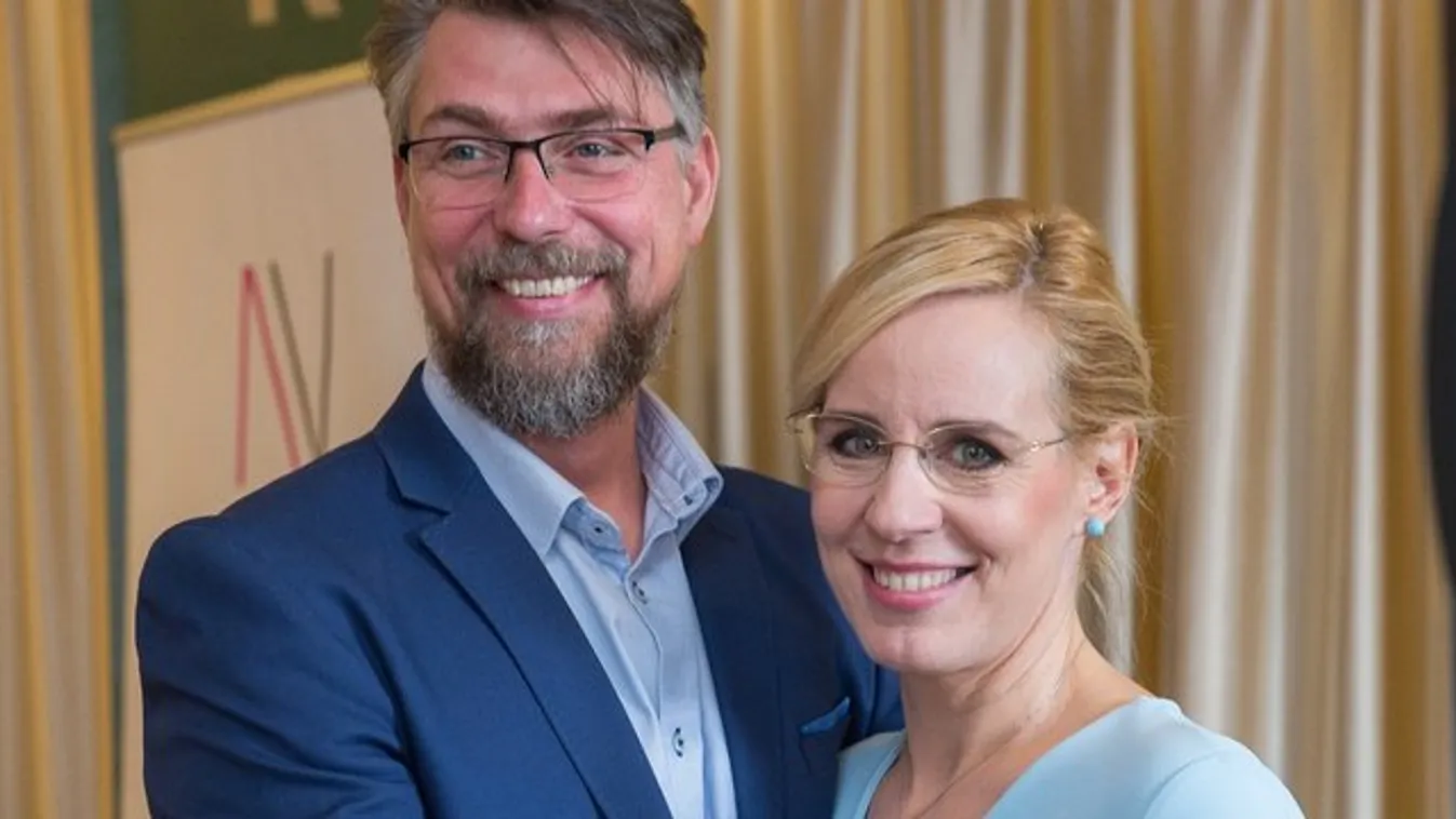 Tabukat döntenek Pataki Zitáék