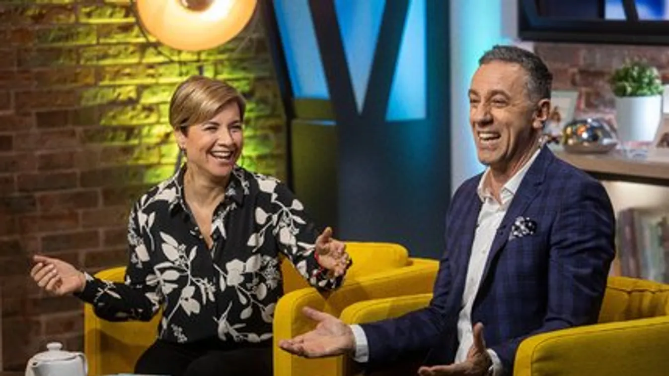 Vezetés közben hangolódik az adásra Ábel Anita
