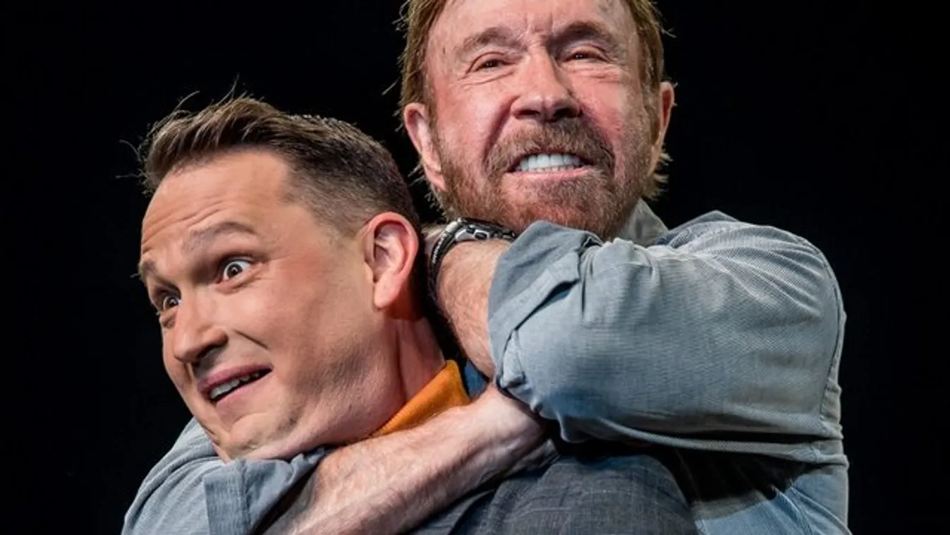 Atyaég! Eszméletlenre fojtott egy katonát Chuck Norris