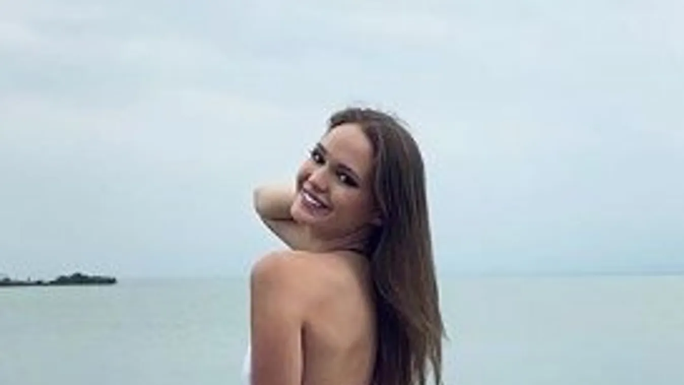 Koroknyai Virág a Balatonnál mutatta meg formás idomait