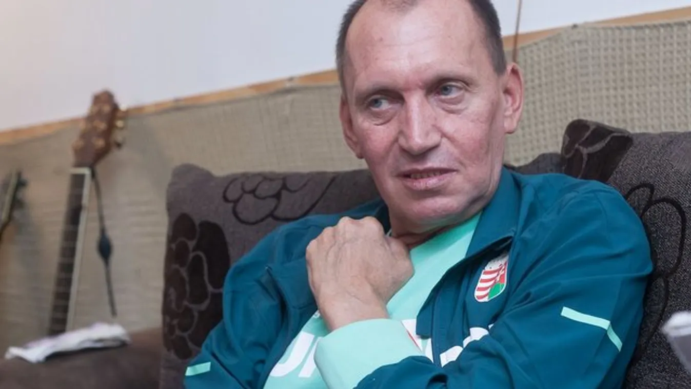 Széles szerint még szüksége lenne rá az úszósportnak, ahogy Kiss Lászlóra is