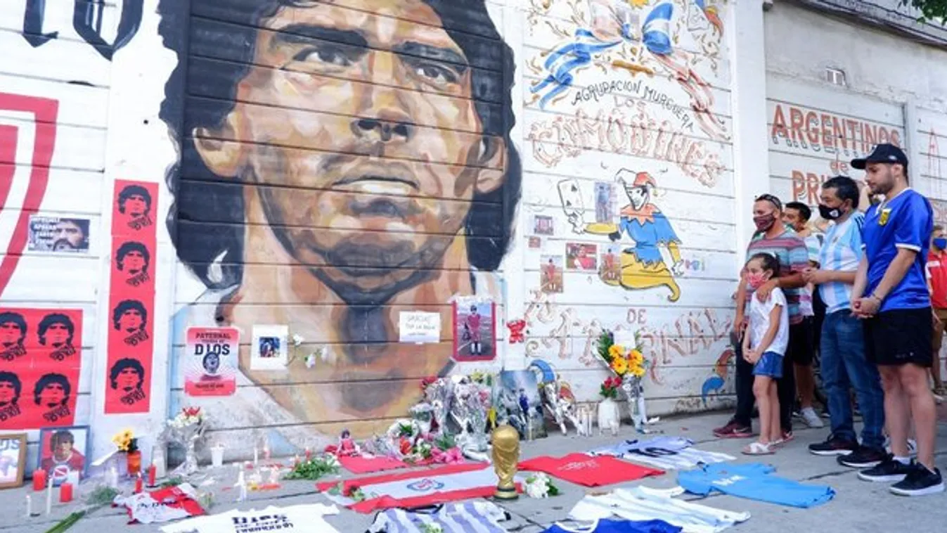 Kínos: Maradona helyett Madonnát kezdték gyászolni a rajongók