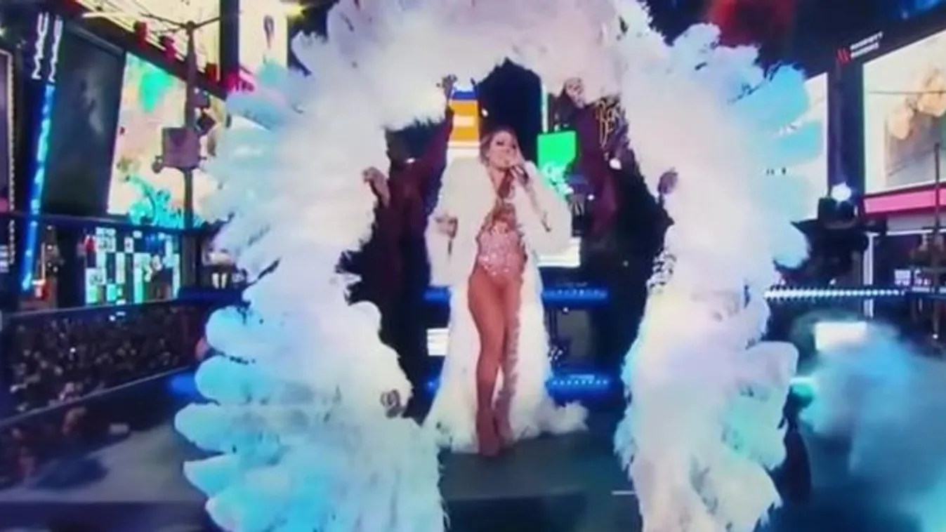 Mariah Carey százezrek előtt égett be a Times Square-en
