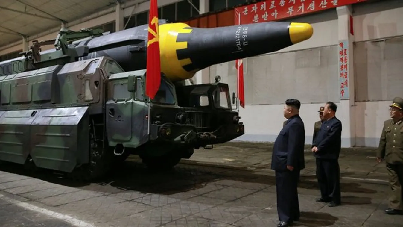 Kim Dzsong Un személyesen felügyelte a startot