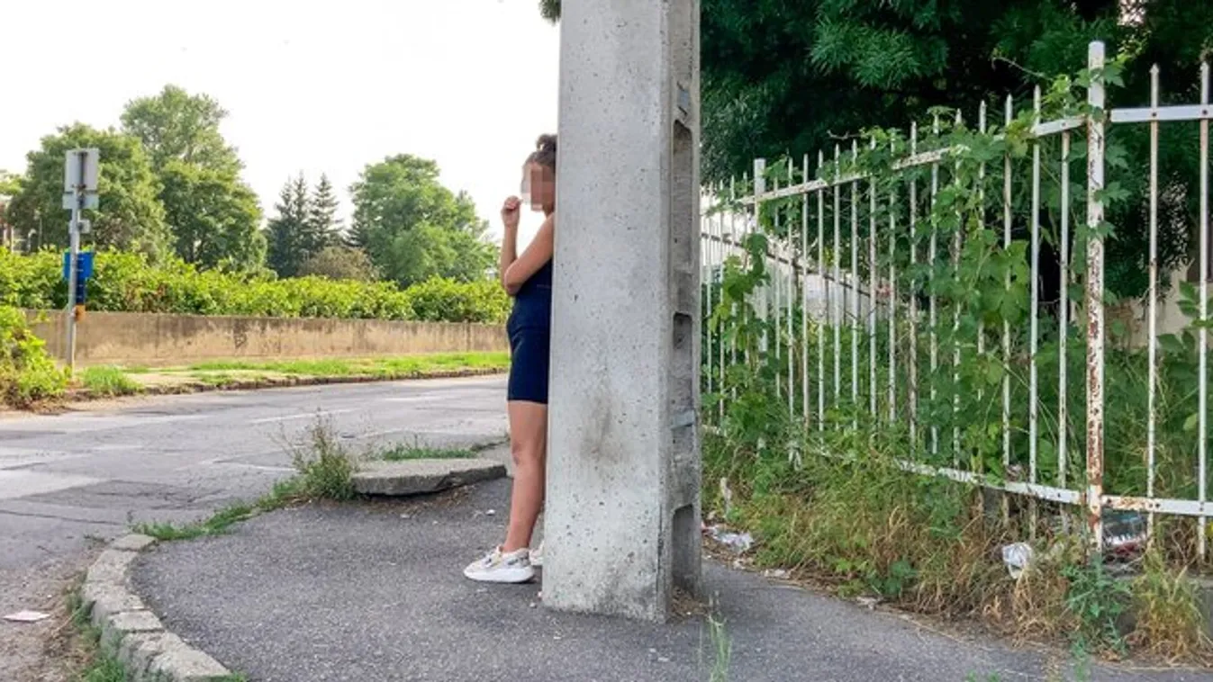 „Ne nézzél, én itt hivatalos vagyok!” – Legálisan árulhatják bájaikat a prostik Miskolcon