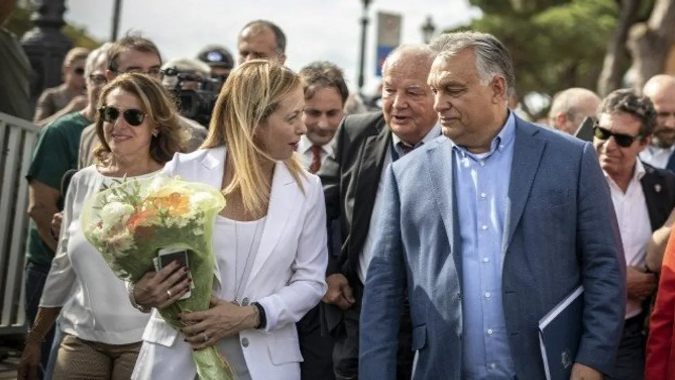Magyarországon kereszténydemokrata államot építettek fel