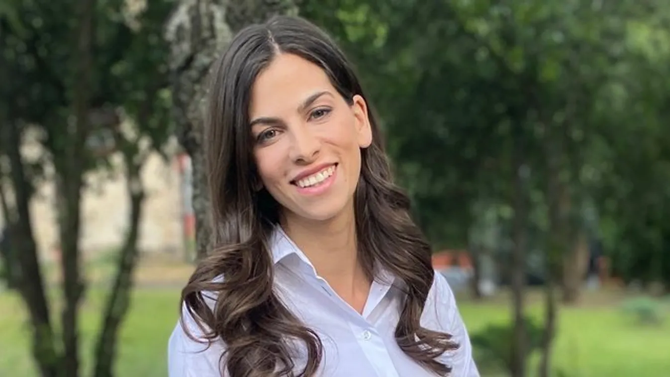 Szentkirályi Alexandra: Viszlát, műanyag pohár, evőeszköz, tányér, zacskó és társaik! - videó