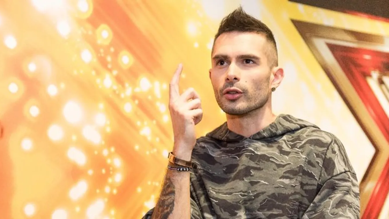 Ellopták ByeAlex képeit, segítséget kér az énekes