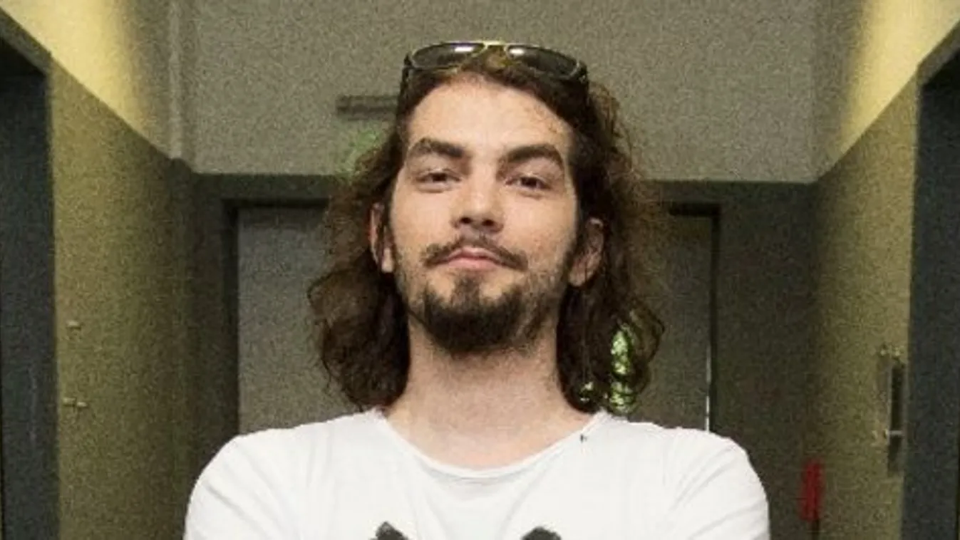 Trap: Várhat még az esküvő