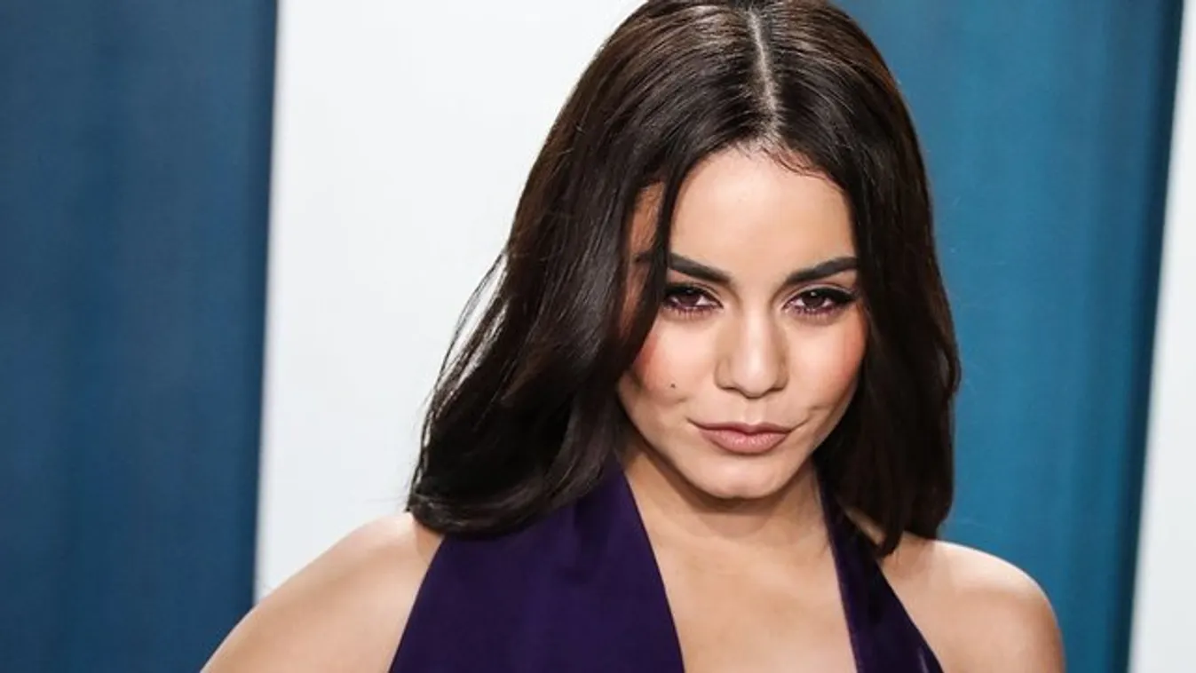 Vanessa Hudgens olyan hangokat ad ki új tetoválása láttán, mintha épp felnőttfilmben szerepelne - videó