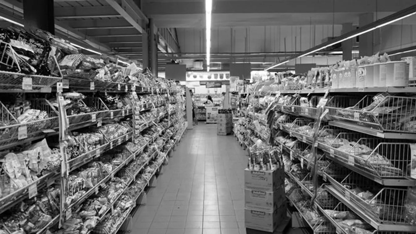 Tragédia történt az egyik népszerű szupermarketben: Hiába küzdöttek a 3 éves kislány életéért a bolt közepén
