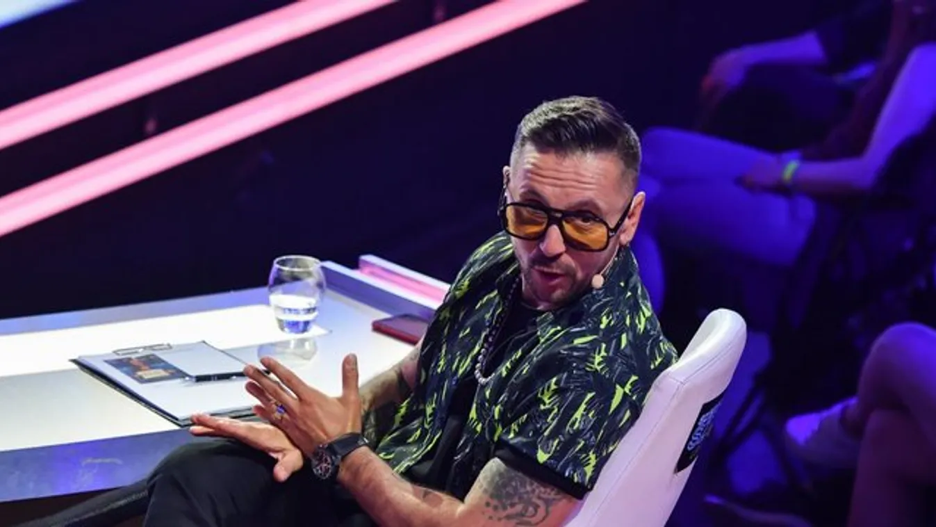 Poharazás a Sztárban sztár leszek! Élő adásán: ezt mondta Majka a pult alá rejtett italáról