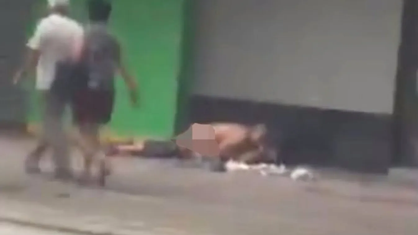 Fényes nappal egy forgalmas utcán szexeltek – videó