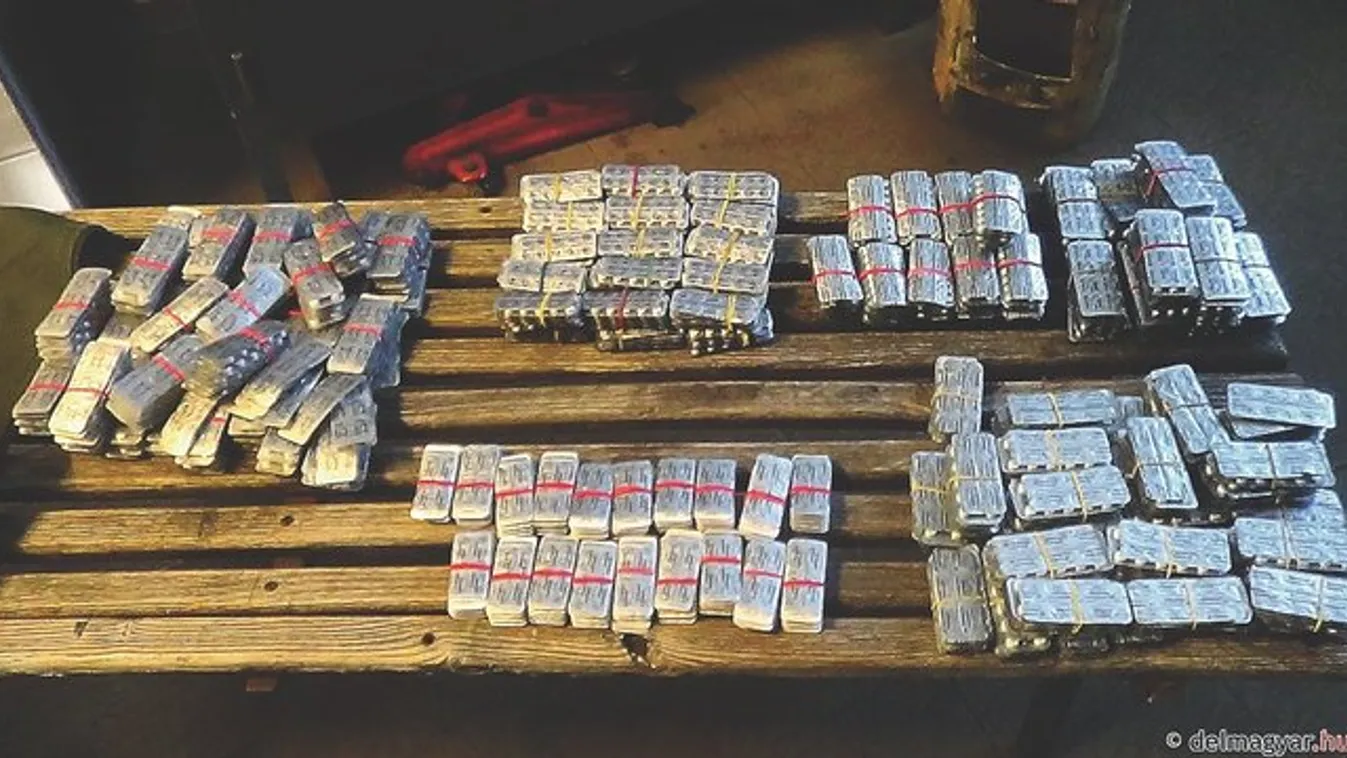 18 ezer hamis nyugtató volt az autóban