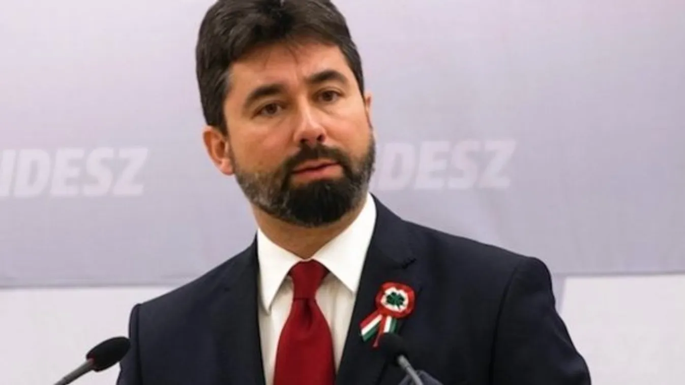 Fidesz: csak mi ellenezzük a bevándorlást Magyarországon