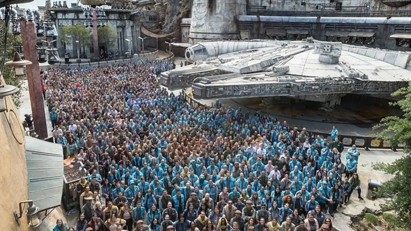 Holnap nyílik meg a Star Wars-park