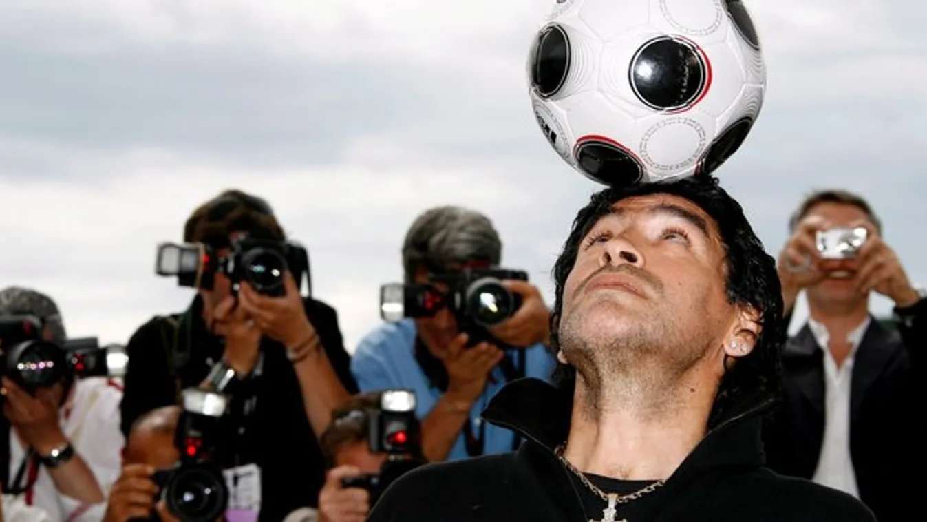 Előkerült a Maradonáról készült utolsó fotó - családja felháborodott